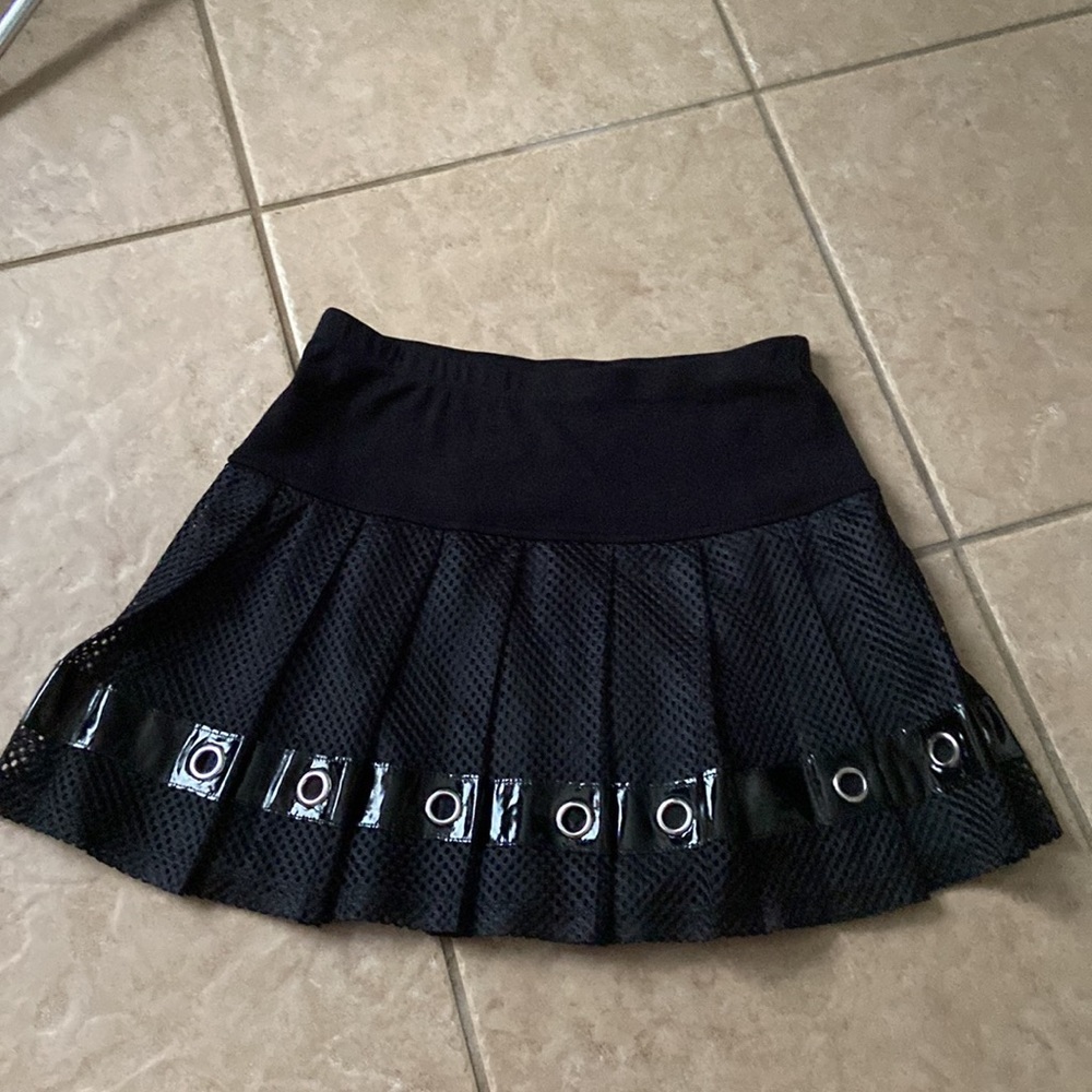 Nwot Tripp NYC Pleated Mesh Grommet Mini Skirt Size M - Picture 7 of 10
